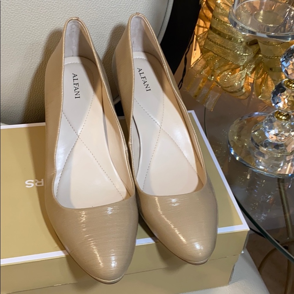 Alfani shoe brand new